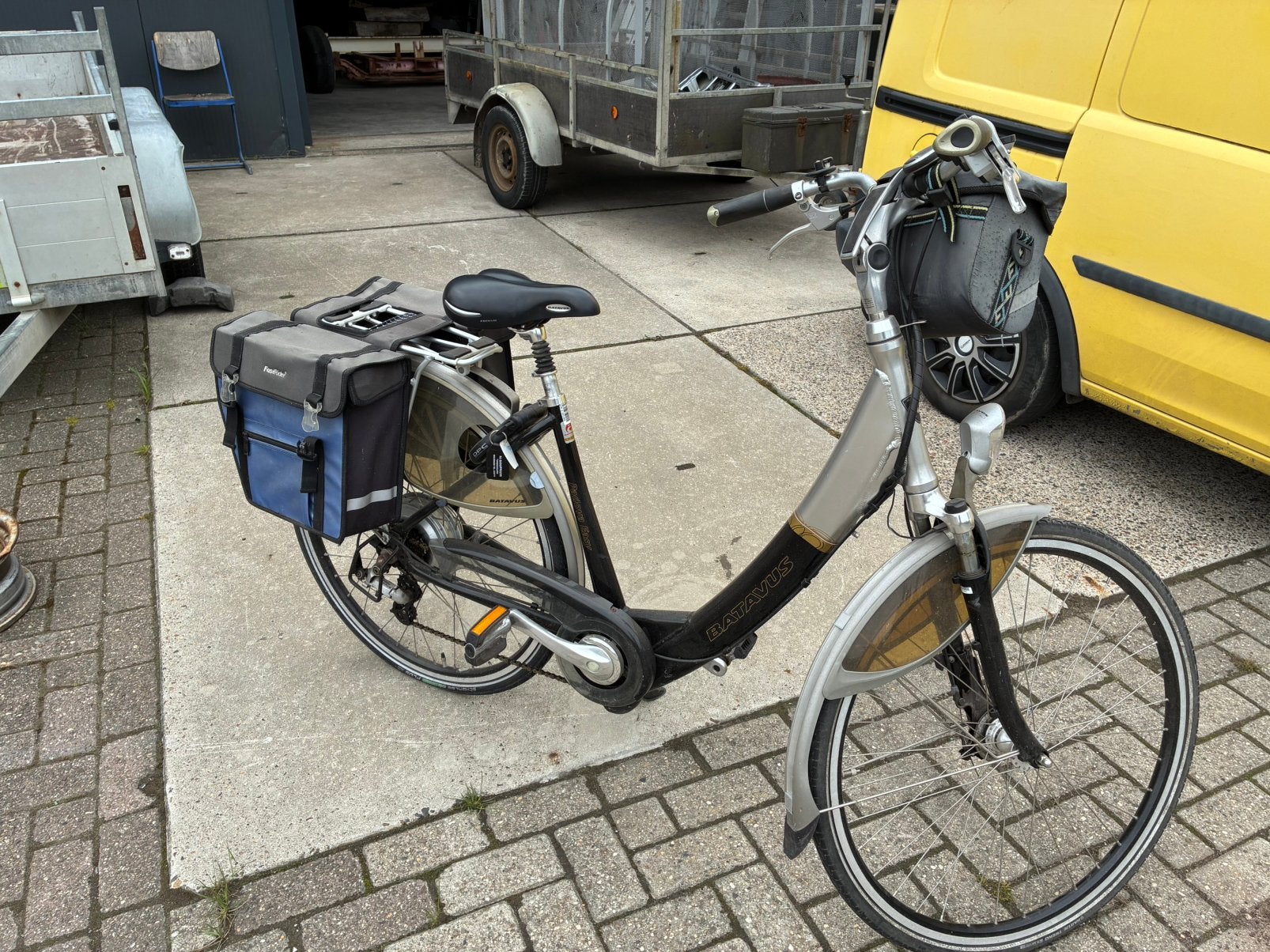 Dams fiets .op knapper., Fietsen en Brommers, Elektrische fietsen, Ophalen of Verzenden, Gebruikt, Overige merken