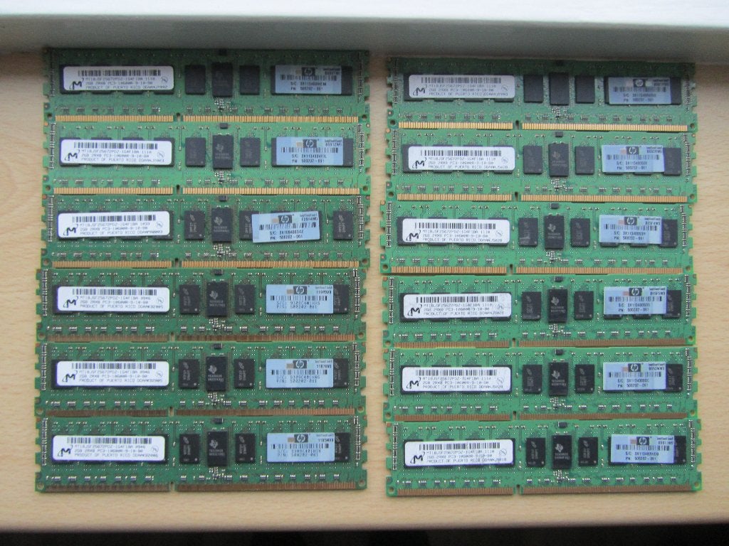 12x Micron 2GB PC3-10600 DDR3-1333MHz ECC Registered CL9, Computers en Software, 1333 MHz, Server, DDR3, Ophalen of Verzenden