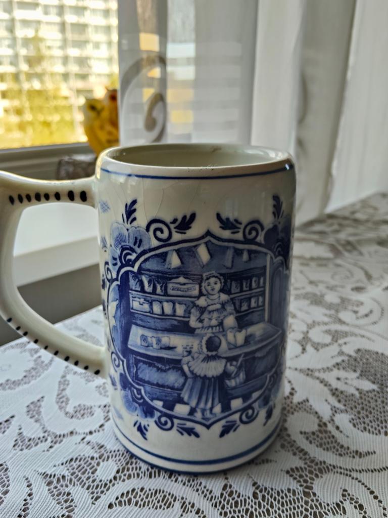 2 zelfst blauwe pullen 3 tinnen wandborden en 1 wandbord, Antiek en Kunst, Ophalen of Verzenden
