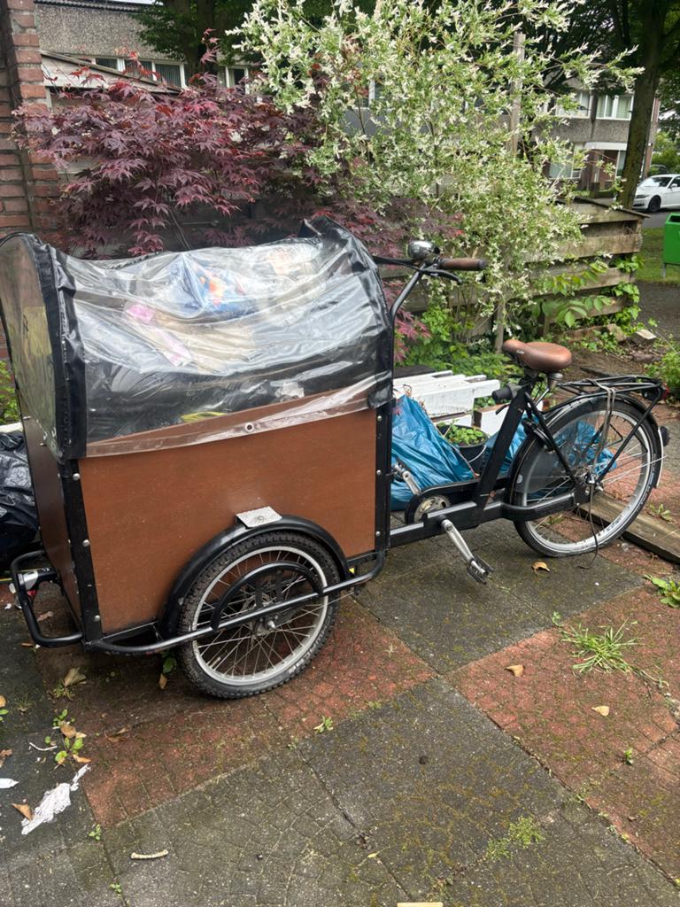 Bakfiets met huif - Ideaal voor kinderen of goederen, Fietsen en Brommers, Fietsen | Bakfietsen, Overige merken, Gebruikt, Huif