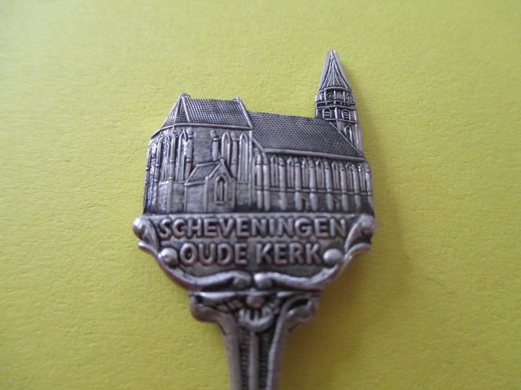 Lepeltje Oude kerk Scheveningen, Verzamelen, Overige Verzamelen, Verzenden, Zo goed als nieuw