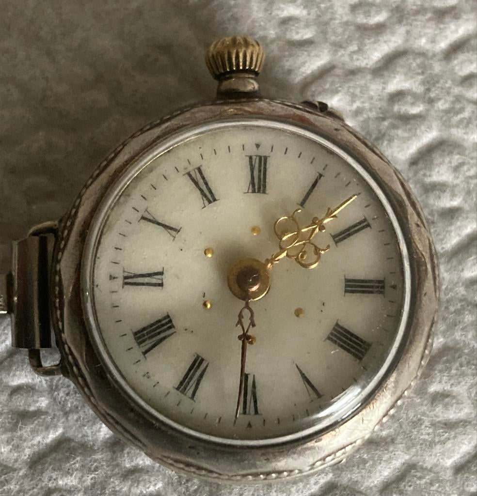 Zilveren dames zakhorloge, Sieraden, Tassen en Uiterlijk, Horloges | Dames, Gebruikt, Zakhorloge, Overige merken, Zilver, Ophalen