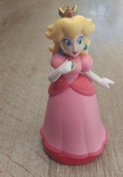 Peach amiibo (Mario Series), Spelcomputers en Games, Games | Nintendo Switch, Ophalen of Verzenden