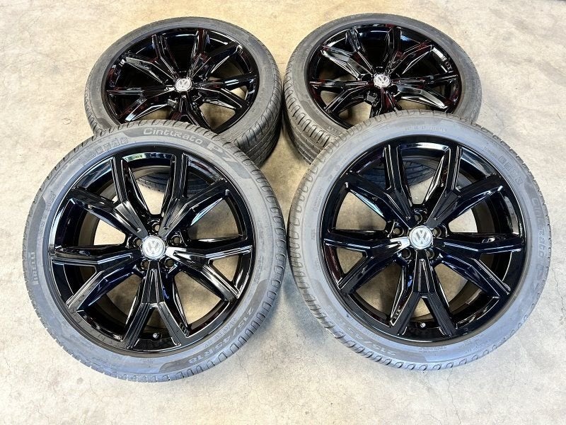 18 inch originele Köln velgen + zomerbanden VW t-cross Taigo