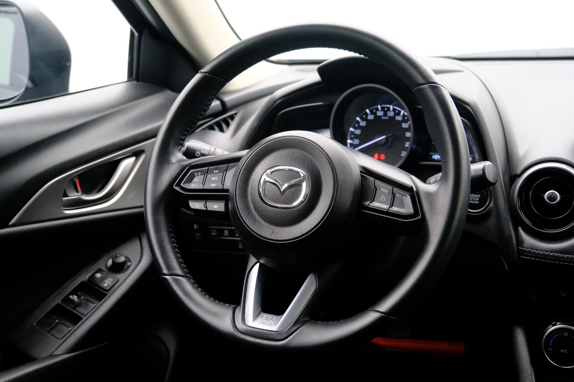 Foto 7 van Mazda CX-3 2.0 SkyActiv-G 121 Comfort Clima|CarPlay|LMV