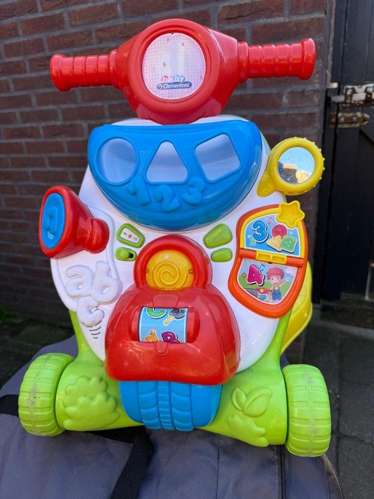 Clementoni loopwagen scooter – licht, geluid en speelbord, Ophalen, Gebruikt, Overige typen, Met licht