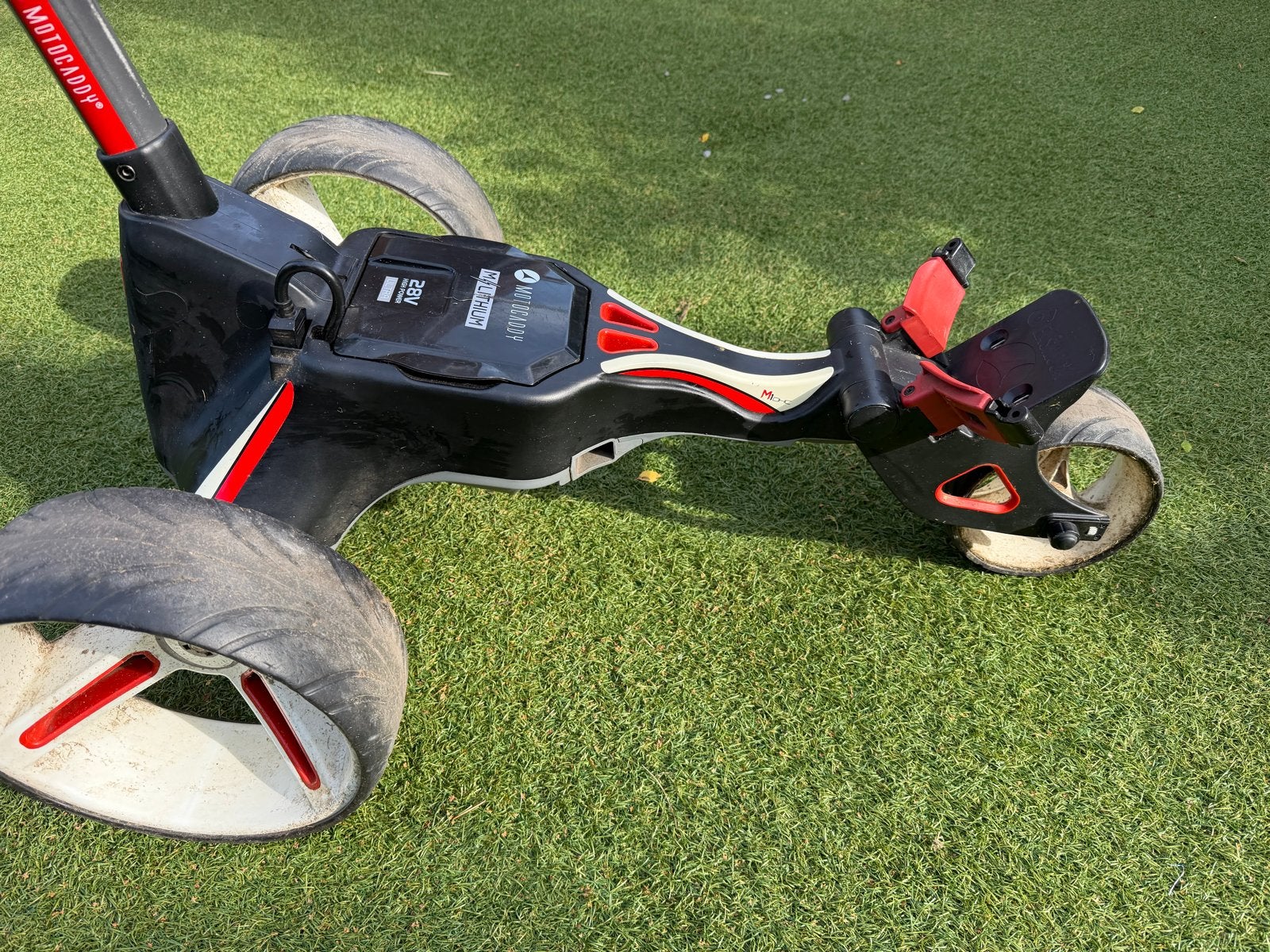Motocaddy M1 DHC elektrische golftrolley 36 holes, Ophalen of Verzenden, Zo goed als nieuw, Golfkar, Overige merken