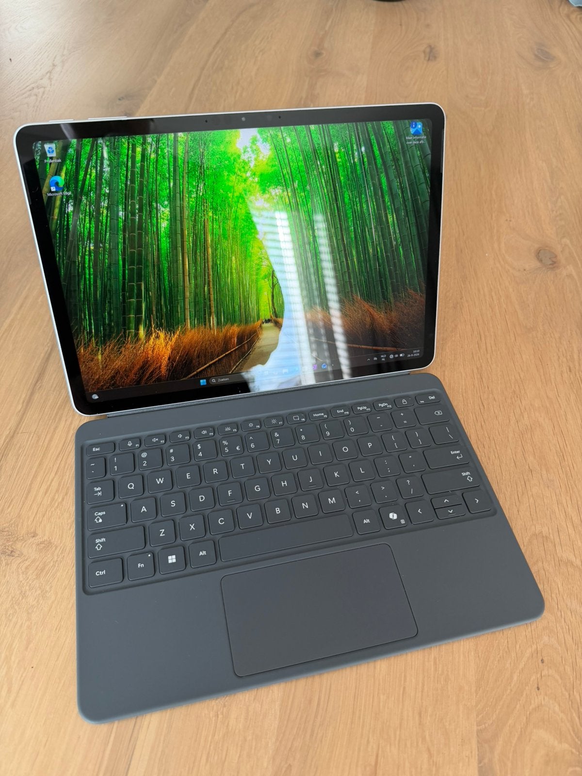 Surface Pro 12in 1st Ed with Snapdragon - zo goed als nieuw, Computers en Software, Ophalen of Verzenden, Zo goed als nieuw, 12 inch