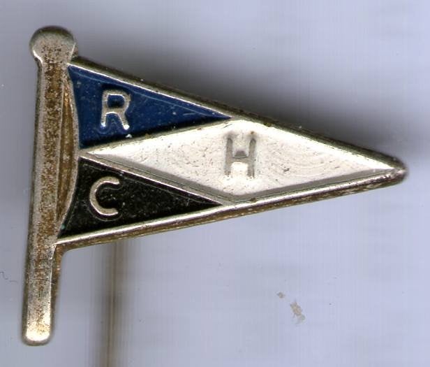 R.C.H. Heemstede vlag zilverkleurig voetbal speldje( Z_045), Ophalen of Verzenden, Zo goed als nieuw, Sport, Speldje of Pin