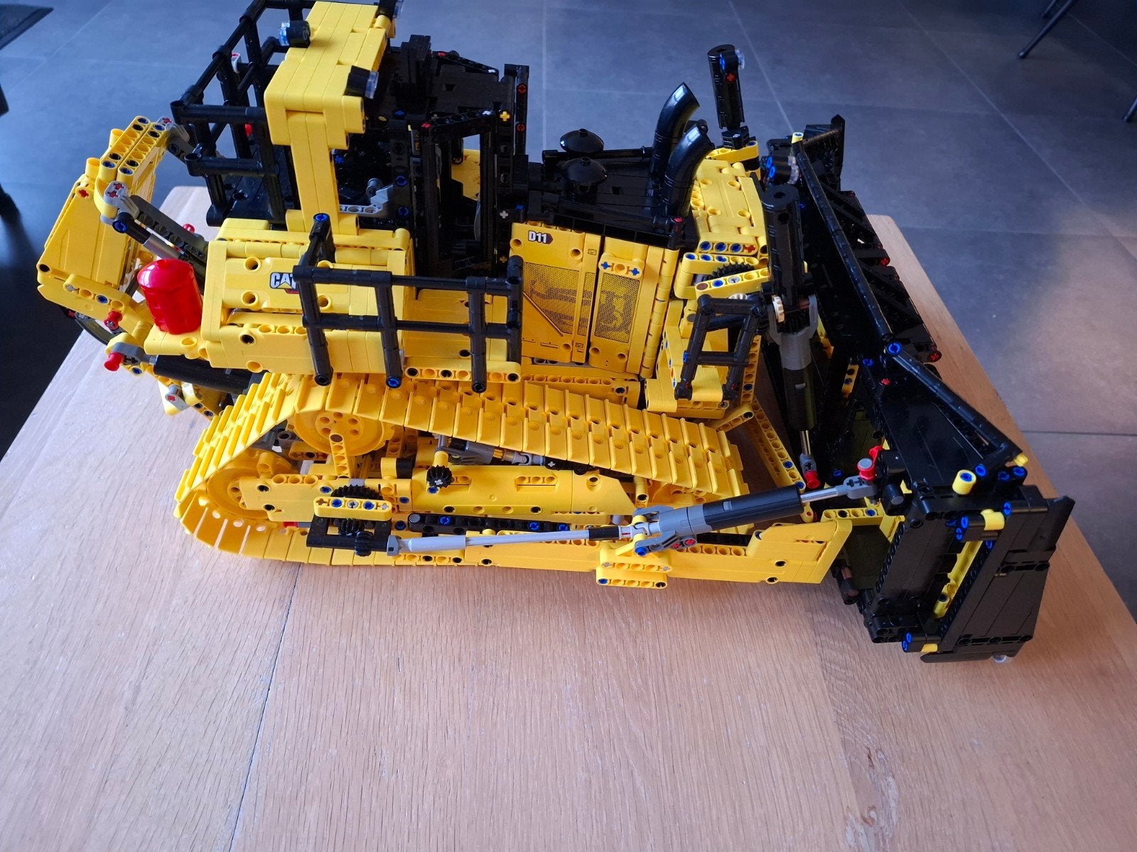 lego cat d11 42131, Ophalen, Zo goed als nieuw