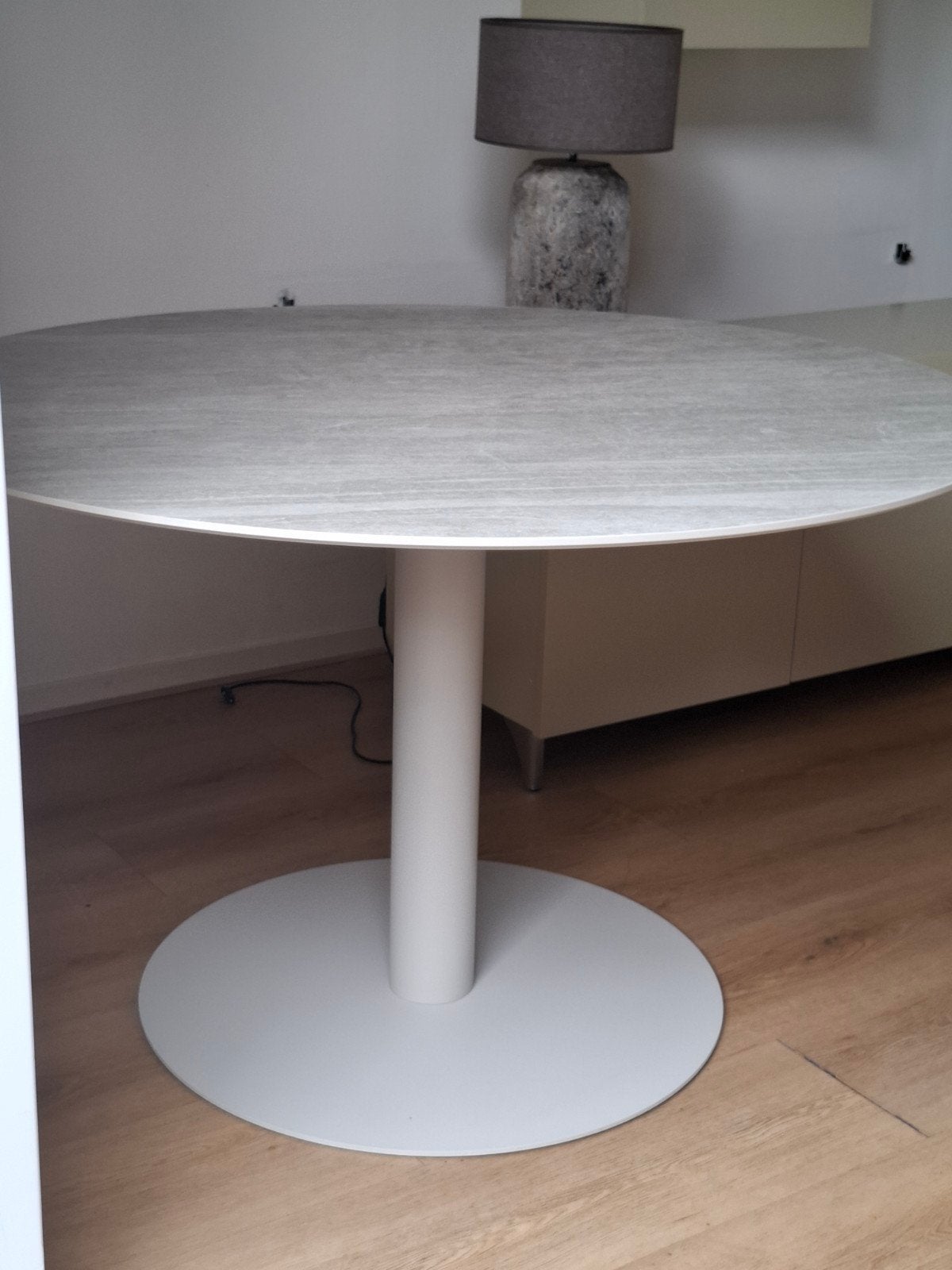 Tafel rond 120 cm, Ophalen, Rond, Zo goed als nieuw, Vier personen