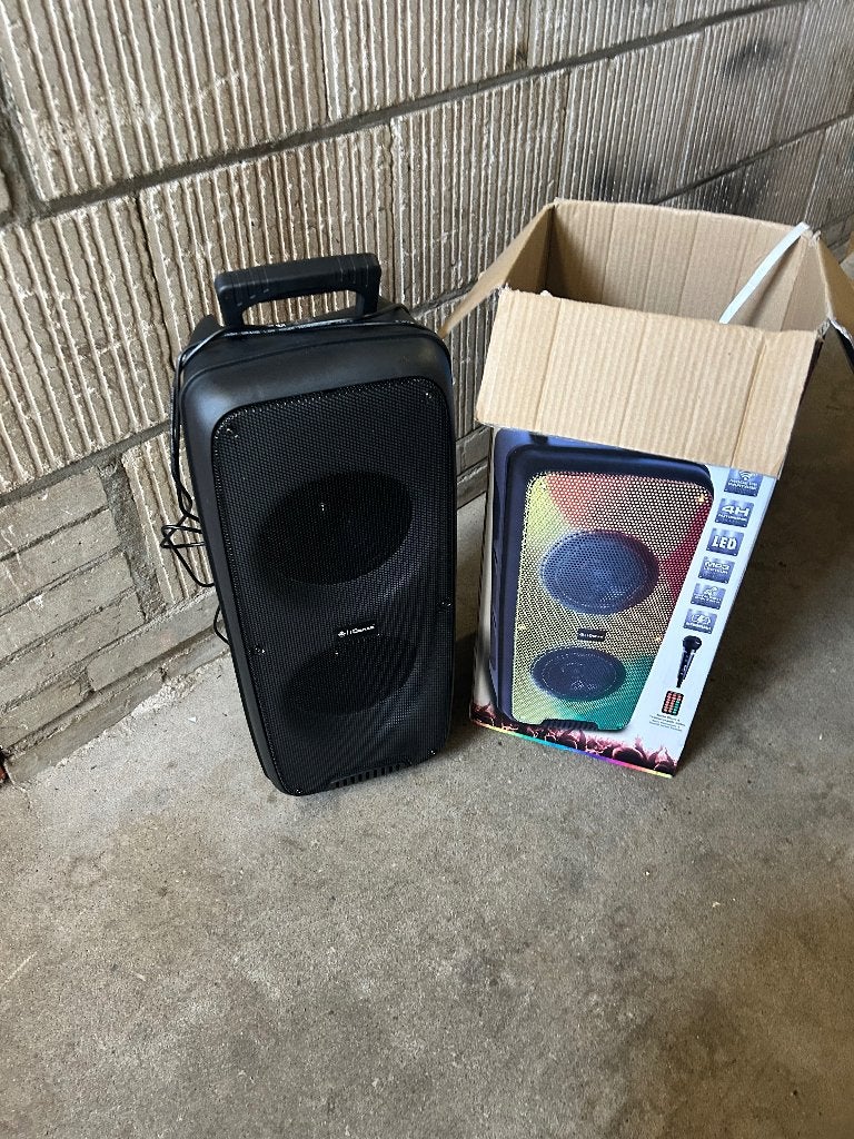 I dance partybox, Ophalen, Zo goed als nieuw, Speler