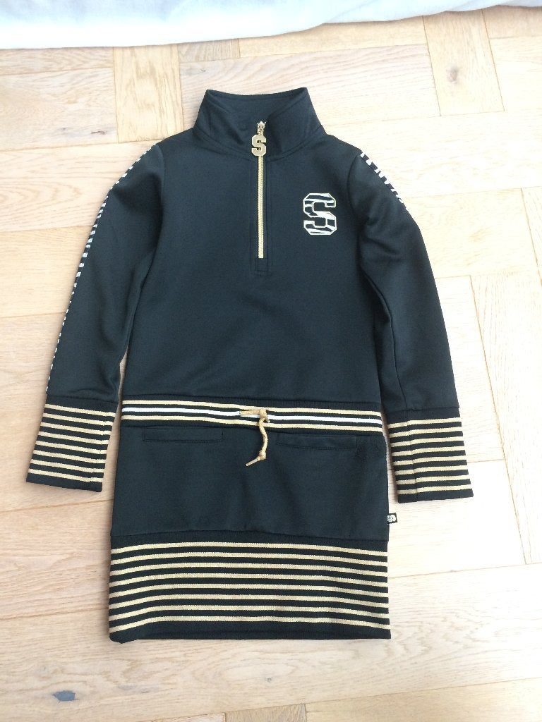 superleuke zwart met goud jurk Europe Kids 122/128, Gebruikt, Europe Kids, Meisje, Ophalen of Verzenden