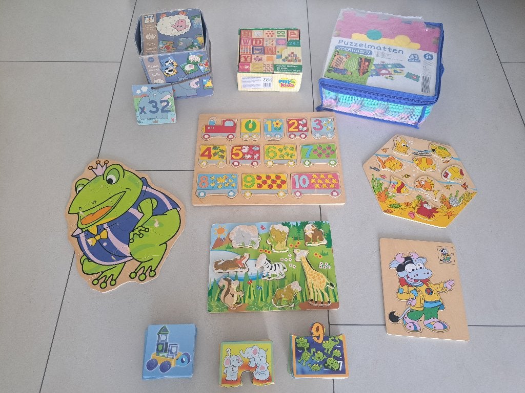 houten insteek/inleg puzzels/foum puzzel, Gebruikt, Ophalen of Verzenden, Van hout, Minder dan 10 stukjes