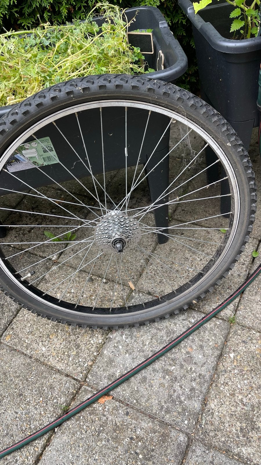 2x Fietswiel 26 inch met band en cassette, Fietsen en Brommers, Fietsonderdelen, Gebruikt, Aluminium, Mountainbike, Ophalen