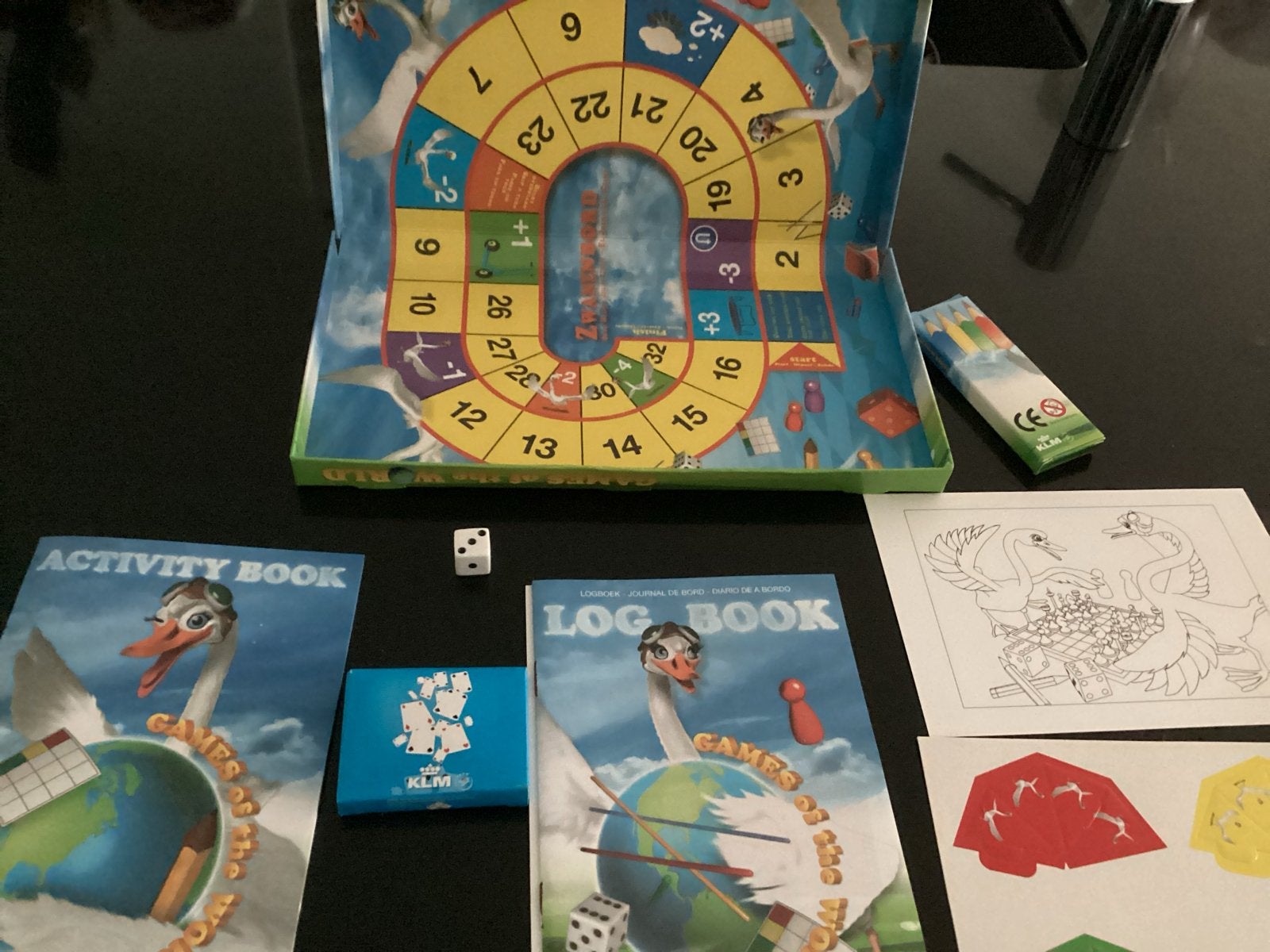 KLM Ganzenbord Reisspel - Games of the World, Ophalen of Verzenden, Zo goed als nieuw