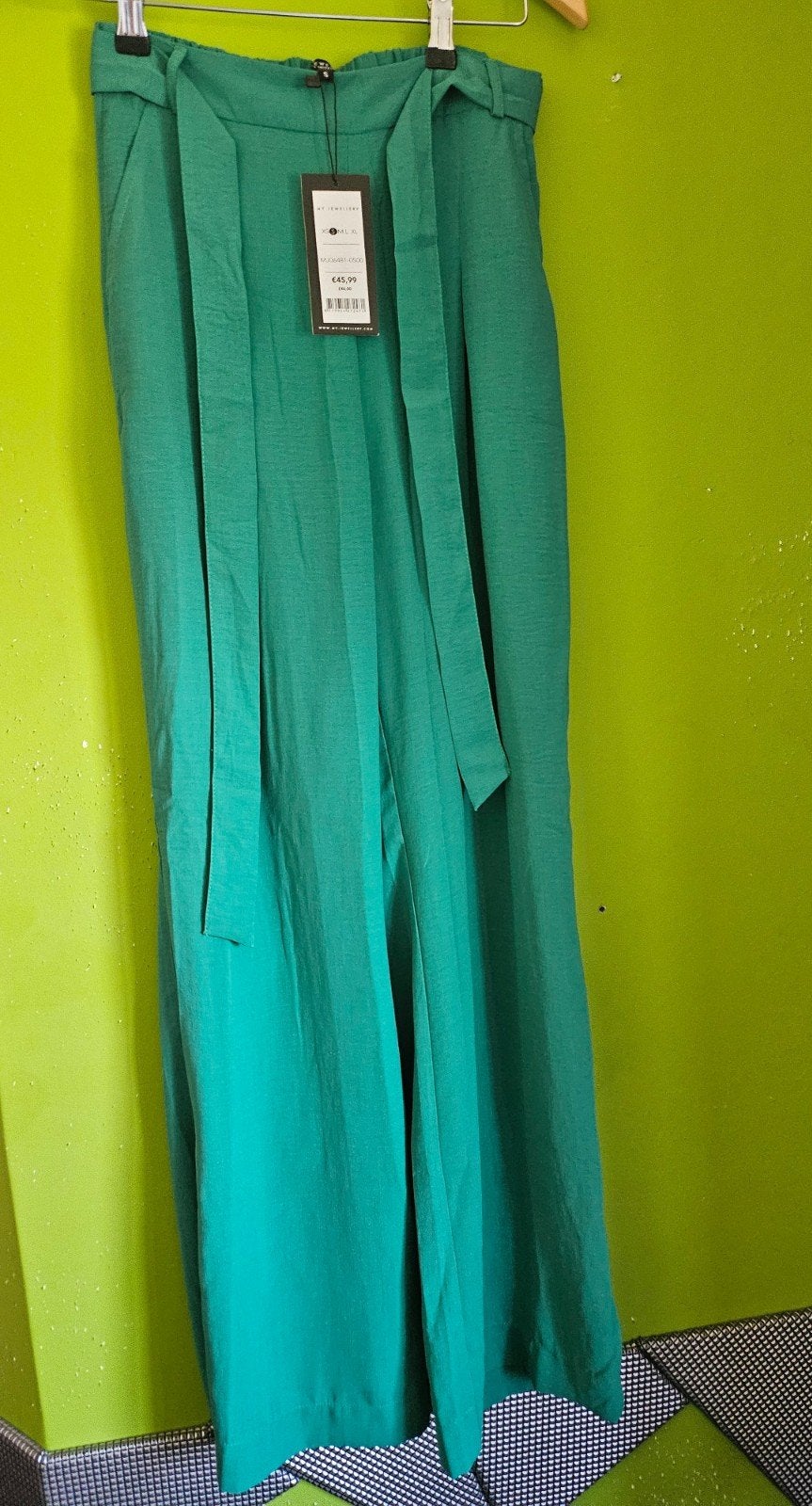 My Jewellery Groene Broek Maat S (36) Nieuw met prijskaartje, My Jewellery, Nieuw, Ophalen of Verzenden, Maat 36 (S)