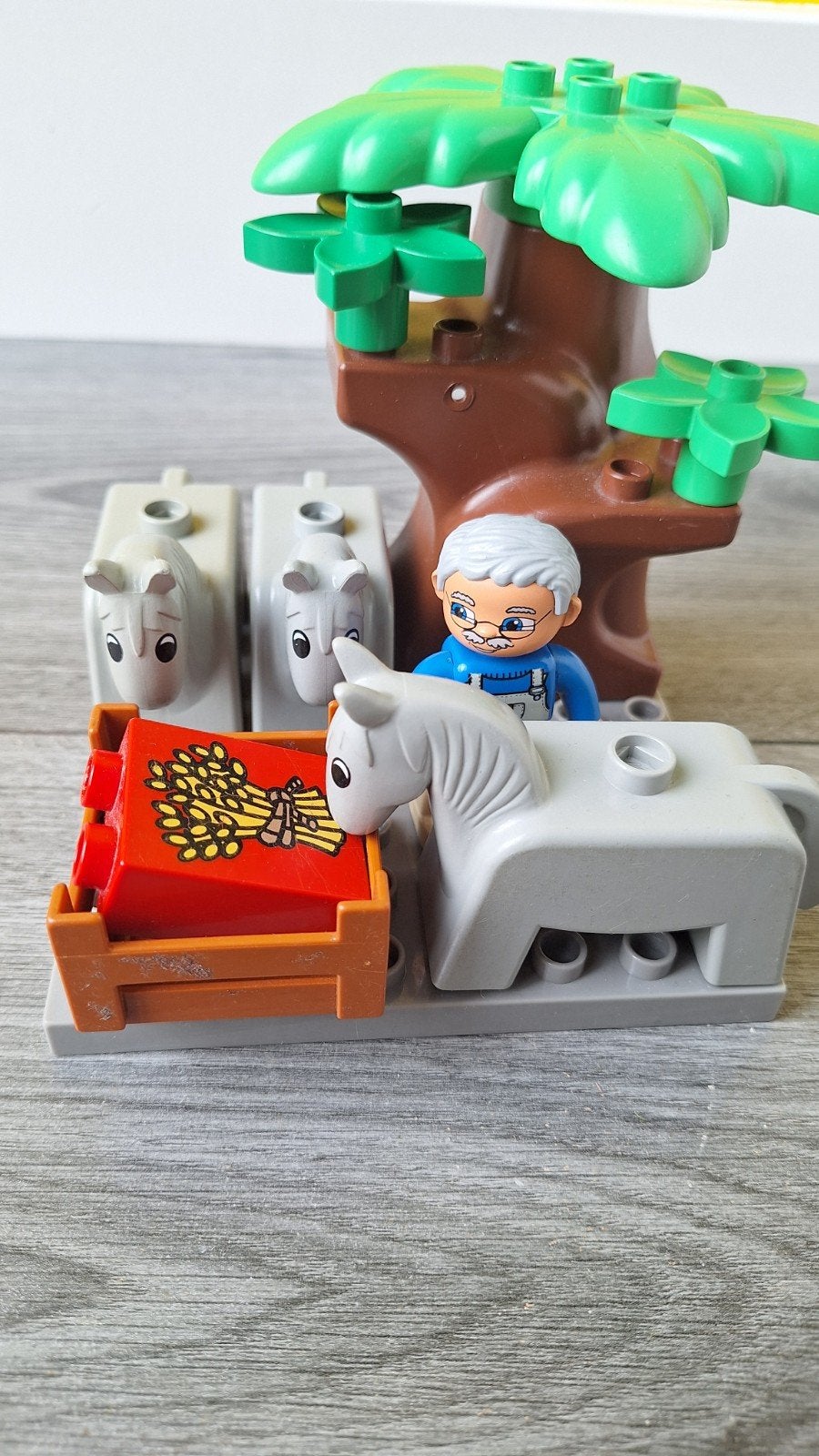 LEGO Duplo set met boom, paarden en figuur, Ophalen of Verzenden, Gebruikt, Overige merken
