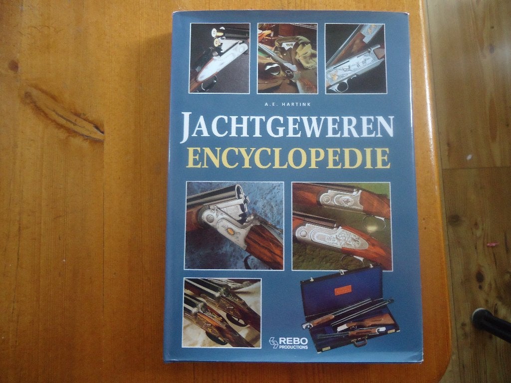 boek over jachtgeweren, Ophalen of Verzenden, Overige soorten, Nederland, Boek of Tijdschrift