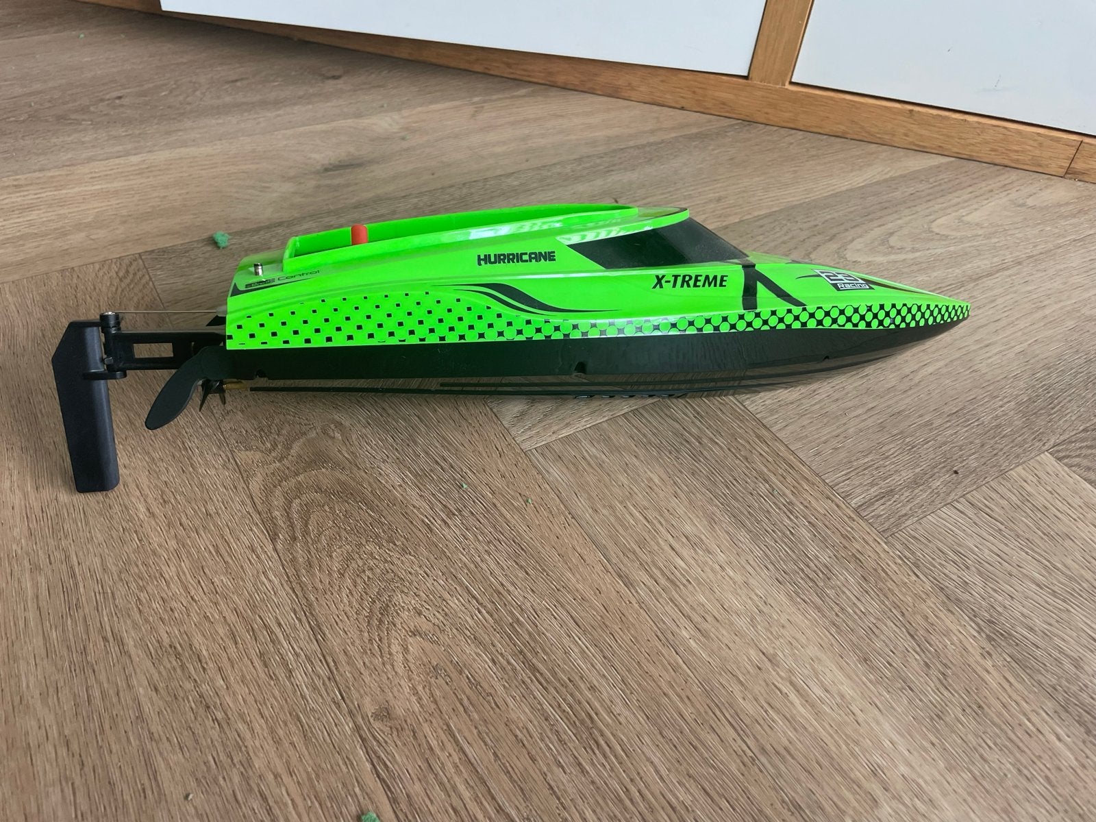 Revell Control X-Treme Hurricane RC Boot - Zo goed als nieuw, Ophalen of Verzenden, Zo goed als nieuw, 1:32 tot 1:50, Revell
