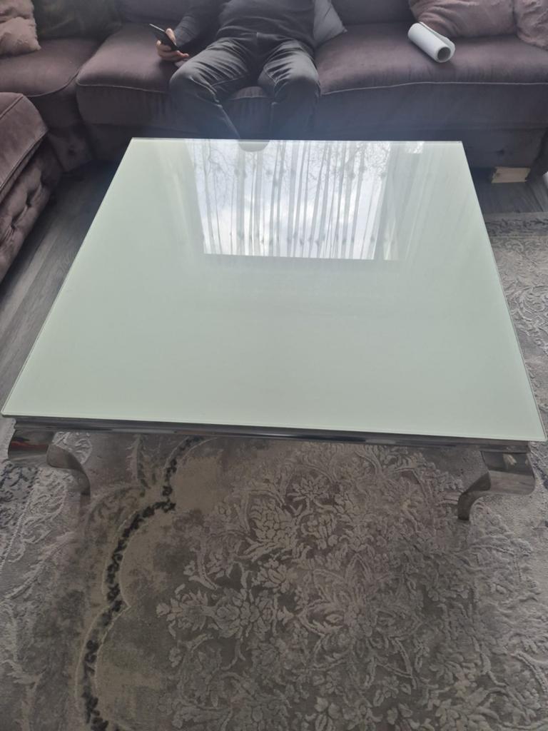 Eettafel salontfl TV meubel Bijzettafel, 150 tot 200 cm, Ophalen of Verzenden, Zo goed als nieuw, Minder dan 50 cm