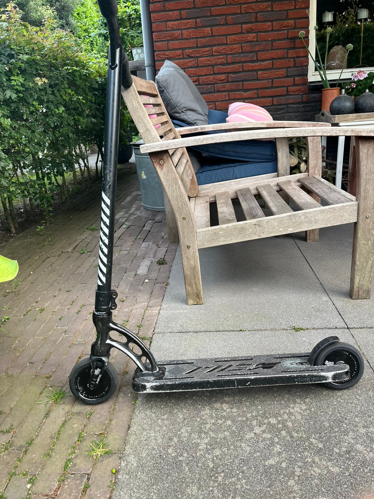 Madgear stuntstep met 2 extra wieltjes, Fietsen en Brommers, Steps, Ophalen, Gebruikt, Gewone step