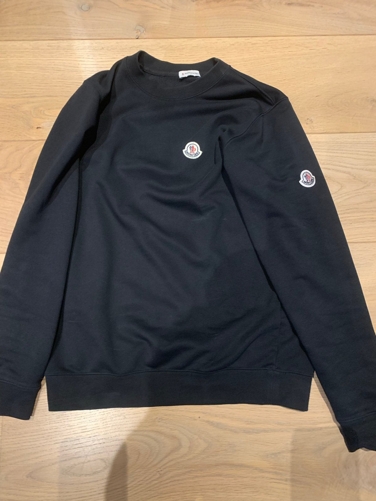 Moncler sweater maat M, Ophalen of Verzenden, Zo goed als nieuw, Maat 48/50 (M), Zwart