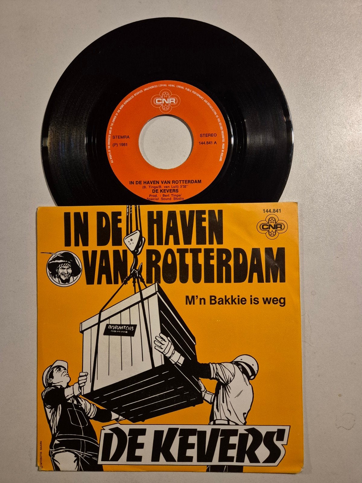 De Kevers-In de haven van Rotterdam, Ophalen of Verzenden, Zo goed als nieuw, Overige formaten, Levenslied of Smartlap