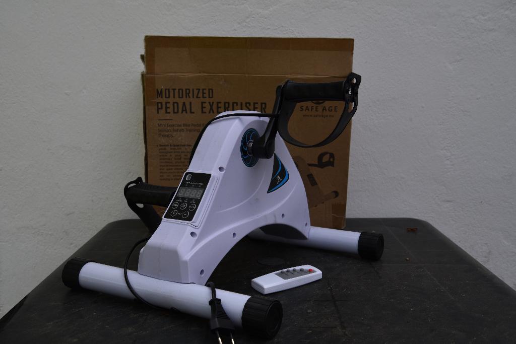 Pedal, Ophalen, Kunststof, Zo goed als nieuw, Hometrainer