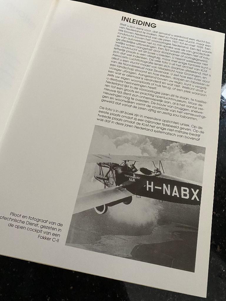 KLM Vogelvluchtopnamen van Nederland 1921-1939, Ophalen of Verzenden, Zo goed als nieuw, Fotografie algemeen