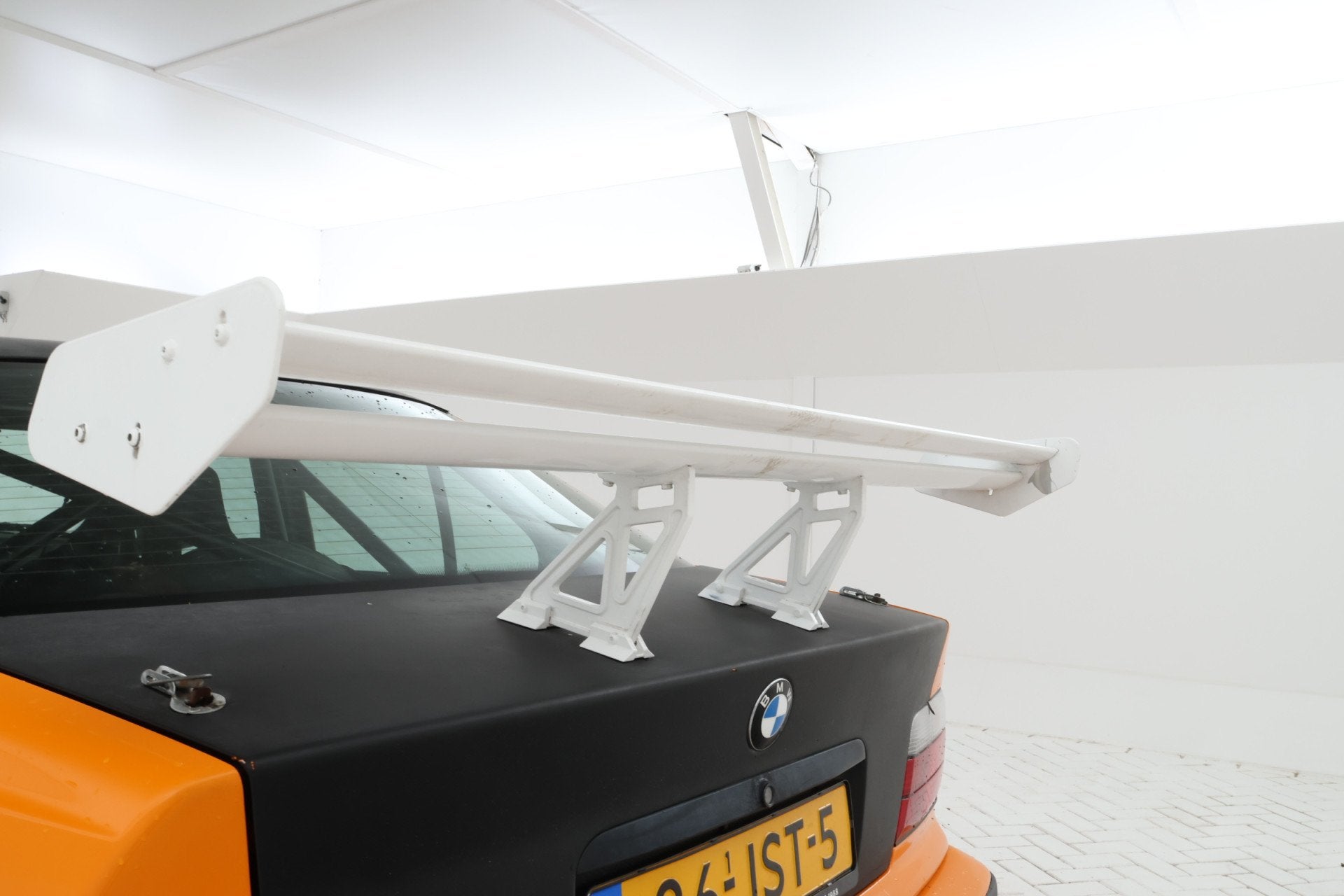 BMW 3-serie 325i Circuit auto rijklaar met kenteken!, foto 5