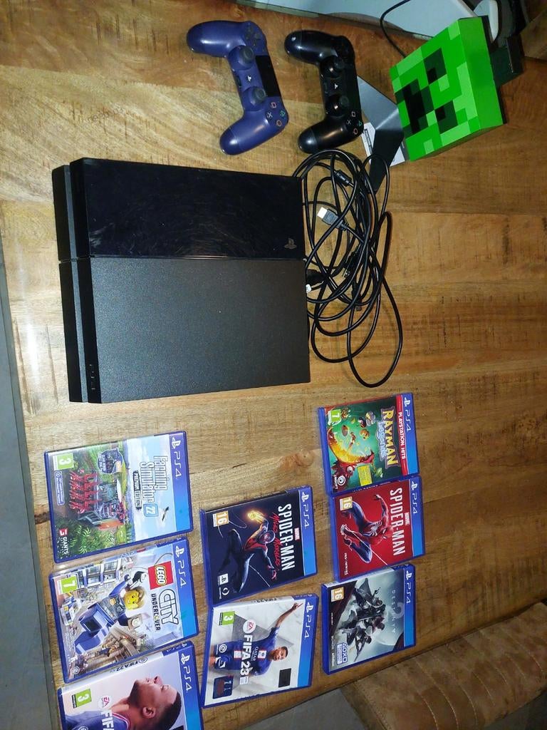 Playstation 4, Ophalen, Met 2 controllers, Original, Gebruikt