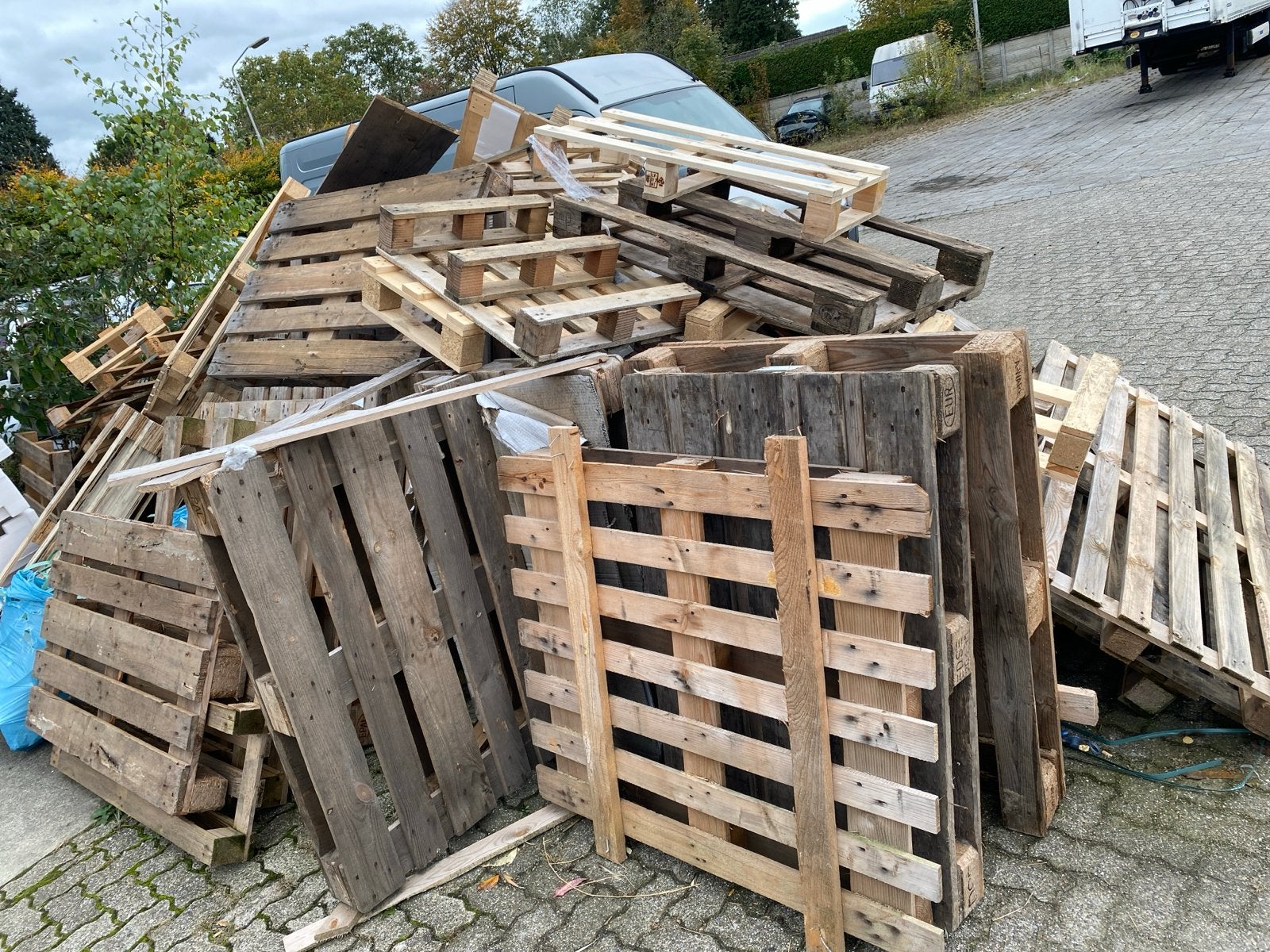 Diverse gebruikte pallets - Ideaal voor projecten, Doe-het-zelf en Verbouw, Gebruikt, Ophalen of Verzenden, 50 mm of meer, Pallet