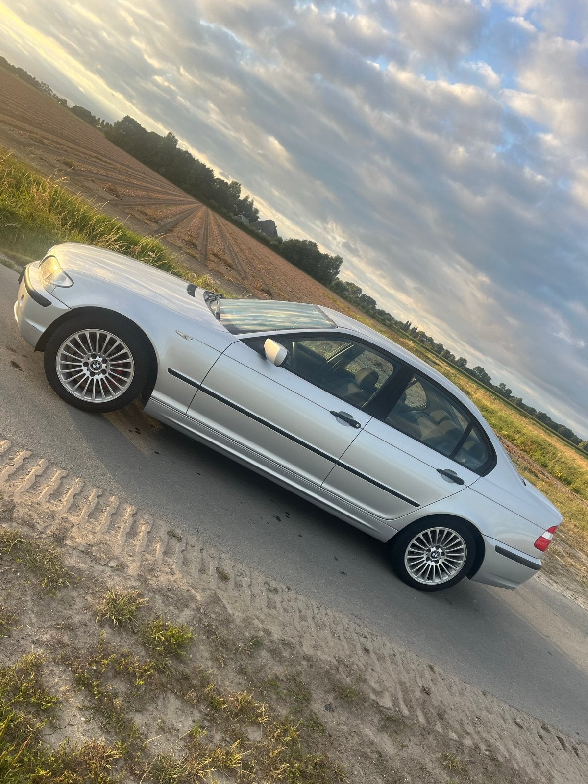 BMW 3-Serie 2.0 I 318 2002 Grijs, Auto's, Achterwielaandrijving, 1995 cc, Handgeschakeld, Particulier