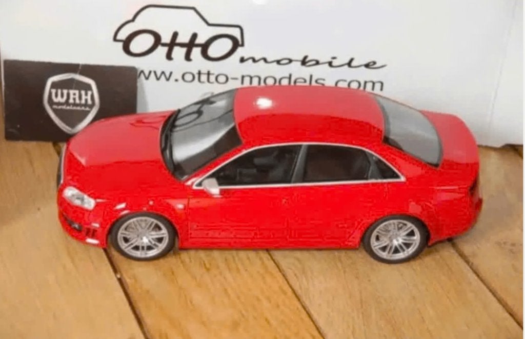1:18 AUDI RS4 SEDAN B7 red Otto mobile OT400 in doos WRH, Hobby en Vrije tijd, Verzenden, Zo goed als nieuw, Auto, OttOMobile