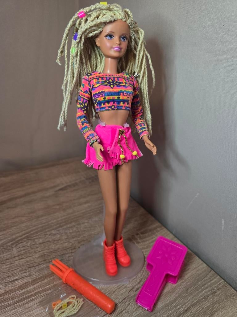 Barbie Sindy Crimp and Bead vintage Hasbro, Ophalen of Verzenden, Gebruikt, Pop