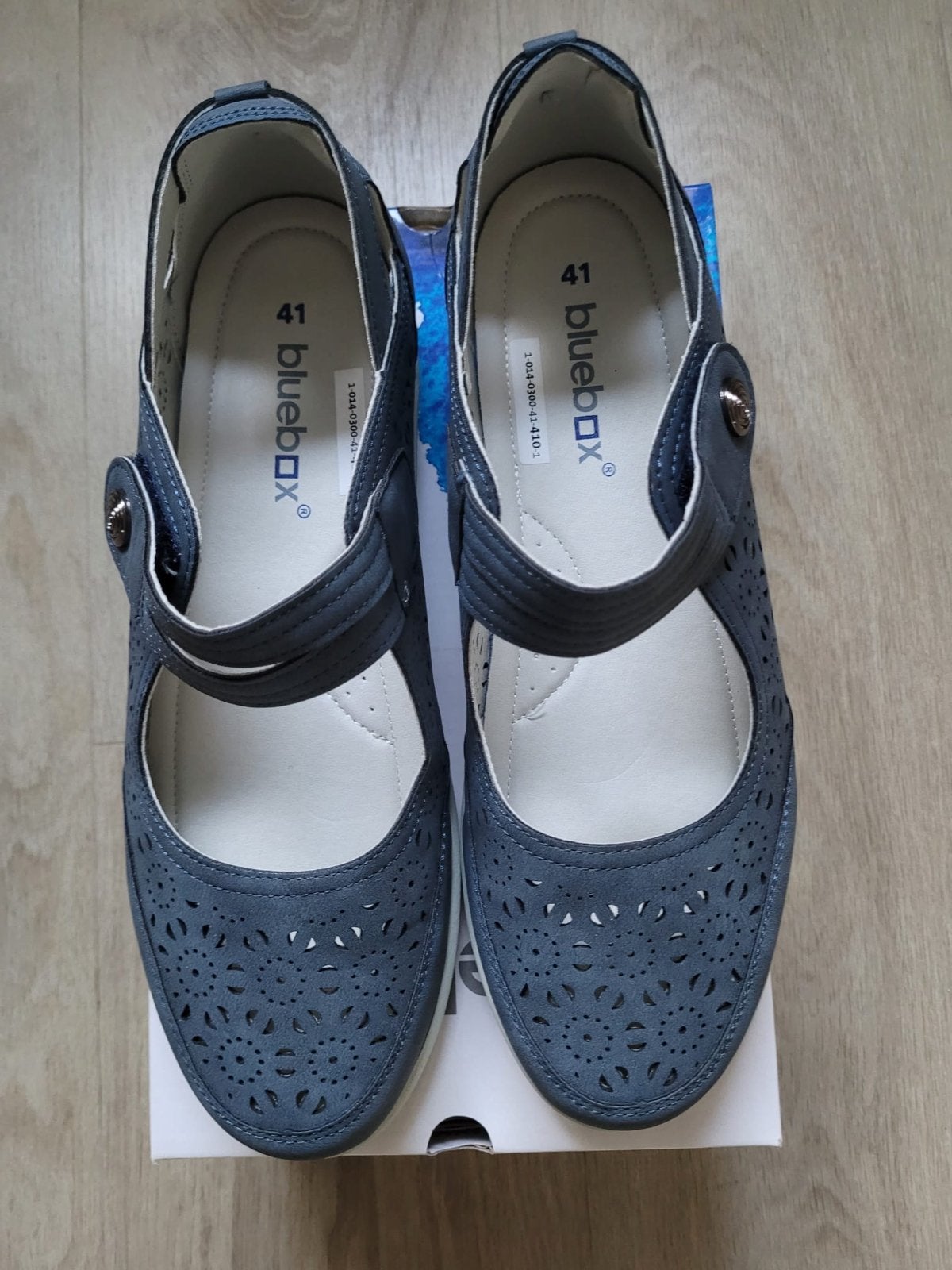 Bluebox Damesschoenen Maat 41 - Blauw met Klittenband, Ophalen of Verzenden, Zo goed als nieuw, Blauw, Schoenen met lage hakken