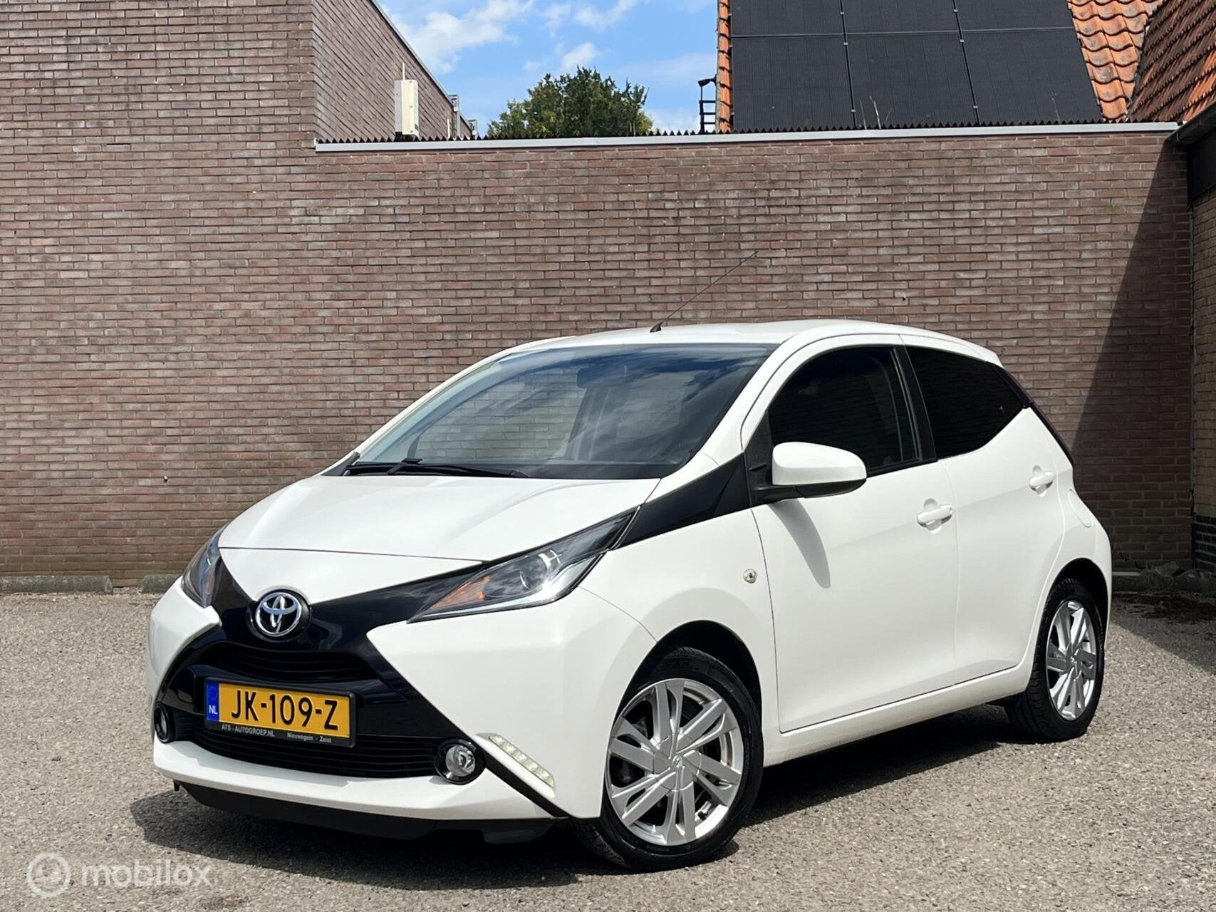 Toyota Aygo X-Sport/ Camera/ Cruise/ OrgNL/ Airco/ Nwe APK, Voorwielaandrijving, Gebruikt, Euro 6, 4 stoelen