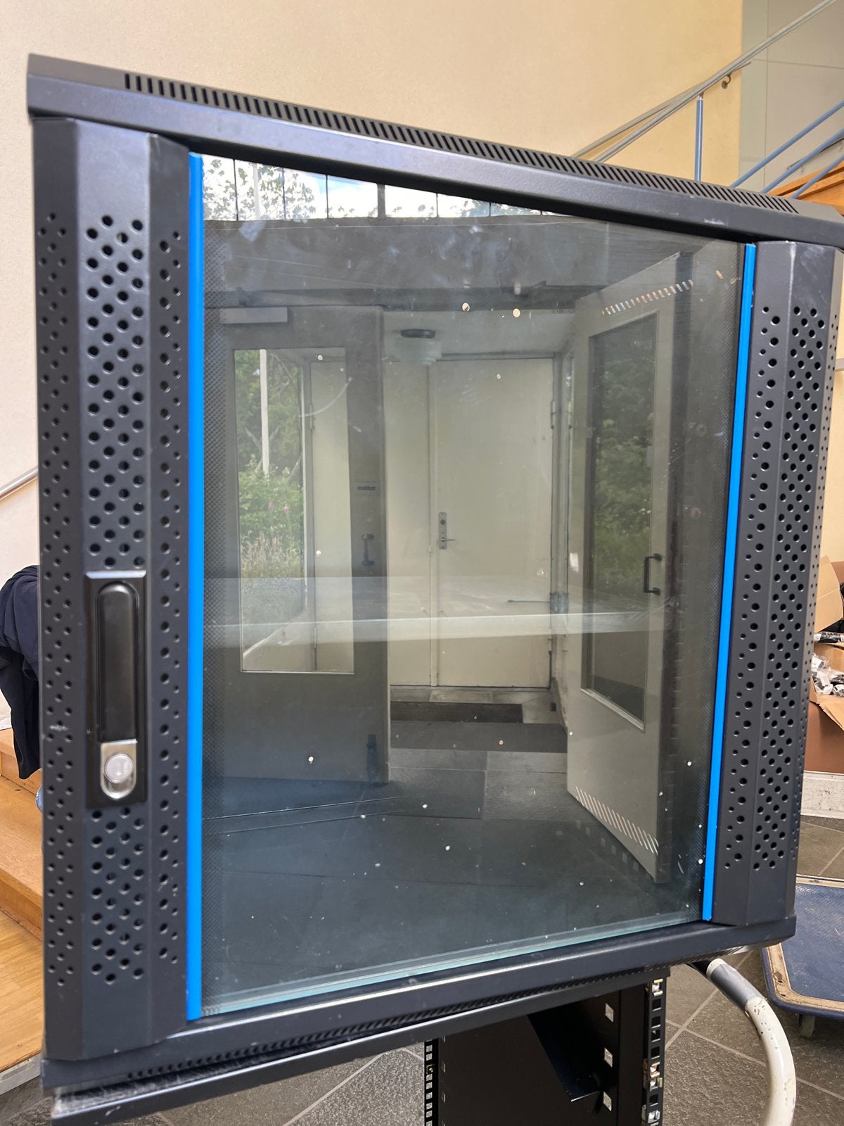 4 x 19 inch serverkast 9he/ 12HE/18HE/18HE 60cm diep, Computers en Software, Serverkasten, Ophalen, Gebruikt, Glas, Plaatstaal