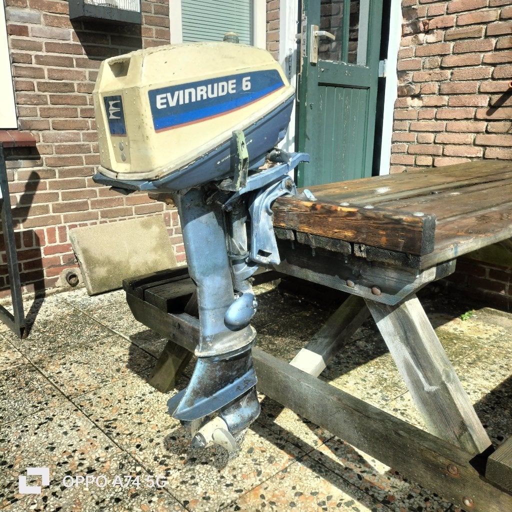 Te Koop 2X 6 PK Kort. 2T. Johnson en Evinrude  VAAR KLAAR., Watersport en Boten, Gebruikt, 5 tot 10 pk, Ophalen of Verzenden, Buitenboordmotor