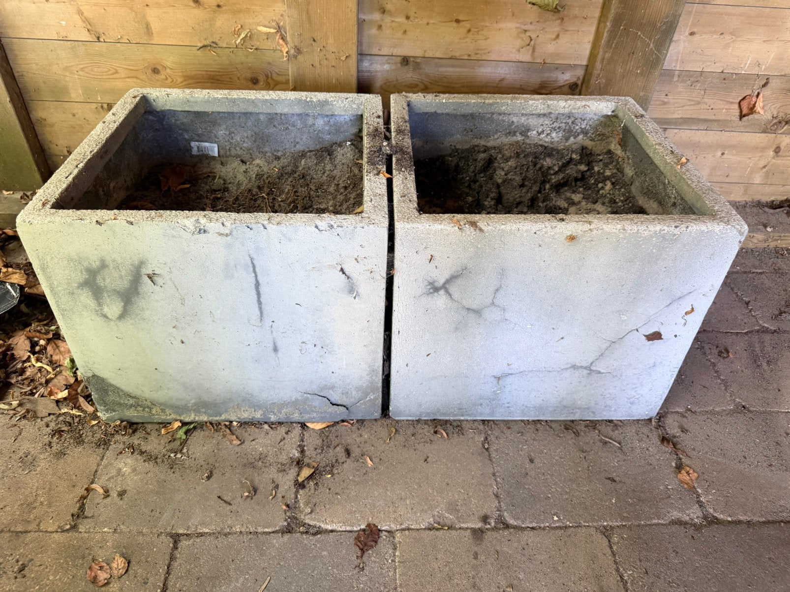 2 bloembakken gratis, Ophalen, Kunststof, Minder dan 30 cm, Rond