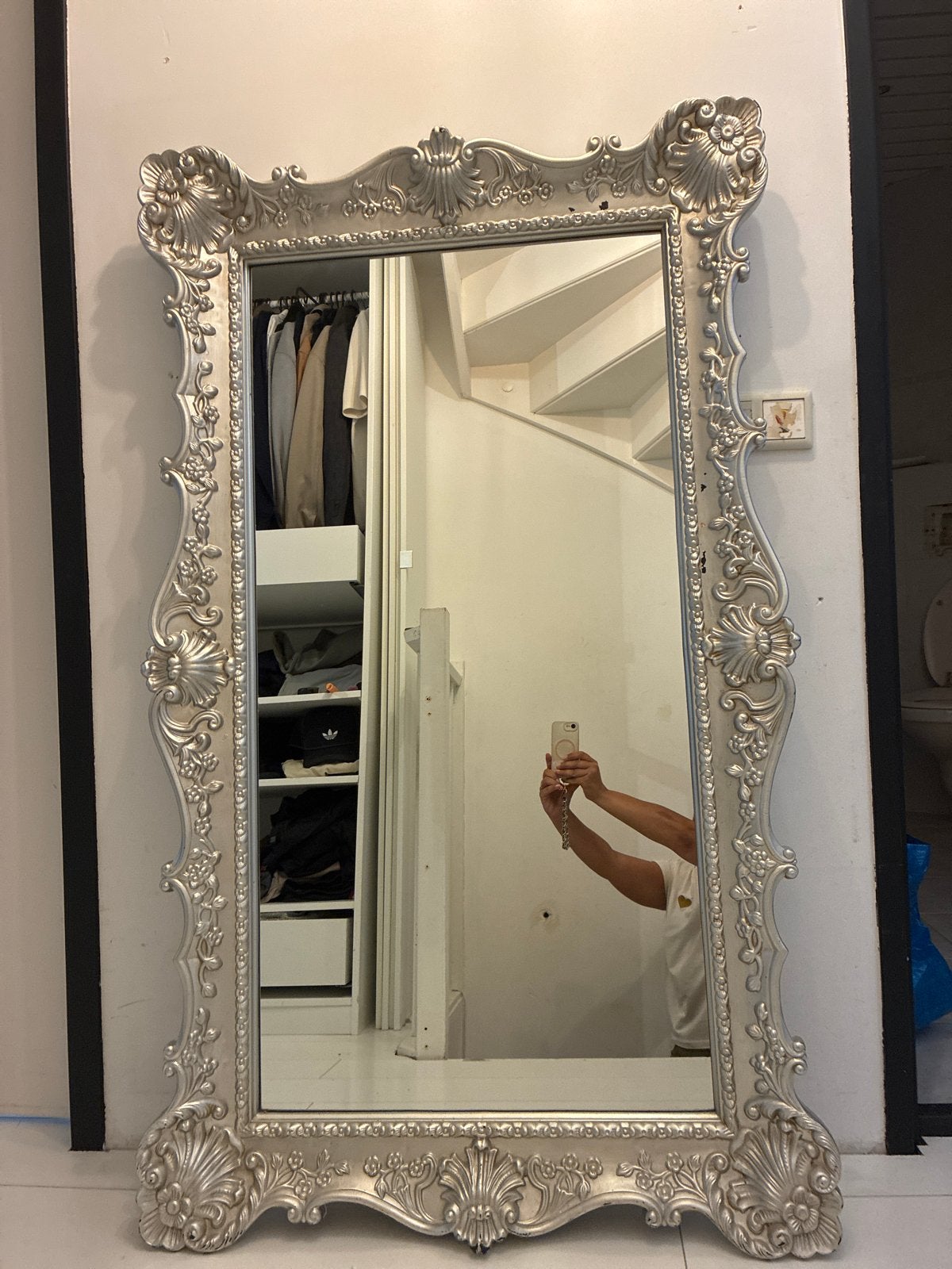 Grote barok spiegel 145x85 cm - Zilverkleurig, Huis en Inrichting, Woonaccessoires | Spiegels, Ophalen, Gebruikt, 100 tot 150 cm