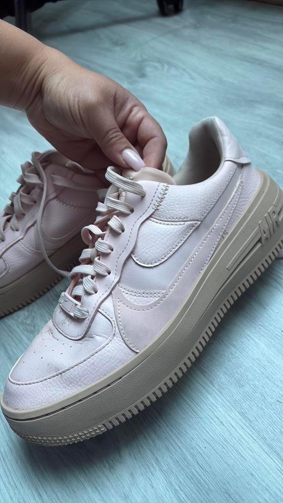 Nike Dames, Kleding | Heren, Schoenen, Ophalen of Verzenden, Zo goed als nieuw