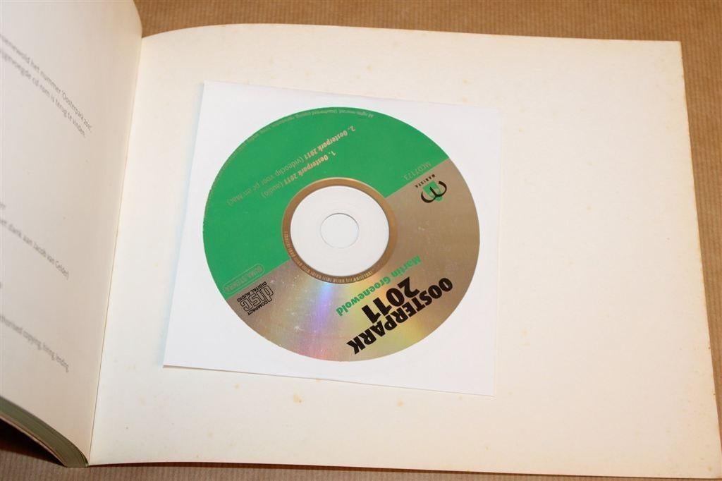 Afscheid en Sloop van Stadion Oosterpark [Inclusief CD-ROM], Boeken, Ophalen of Verzenden, Zo goed als nieuw