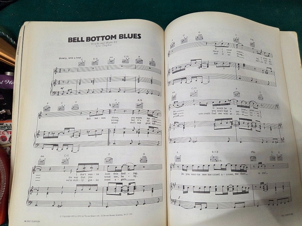 boek eric clapton gitaar bladmuziek , music of '46, Boeken, Ophalen of Verzenden