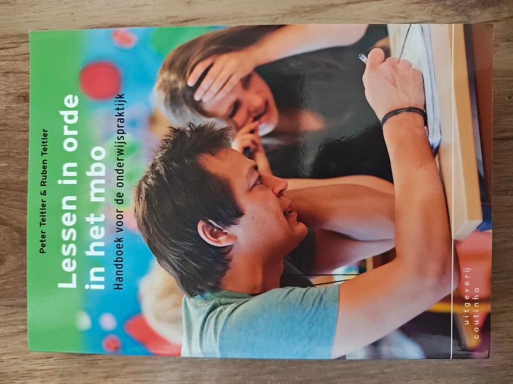 Lessen in orde in het mbo van Peter Teitler en Ruben Teitler, Boeken, Zo goed als nieuw, Beta, HBO, Uitgeverij Coutinho