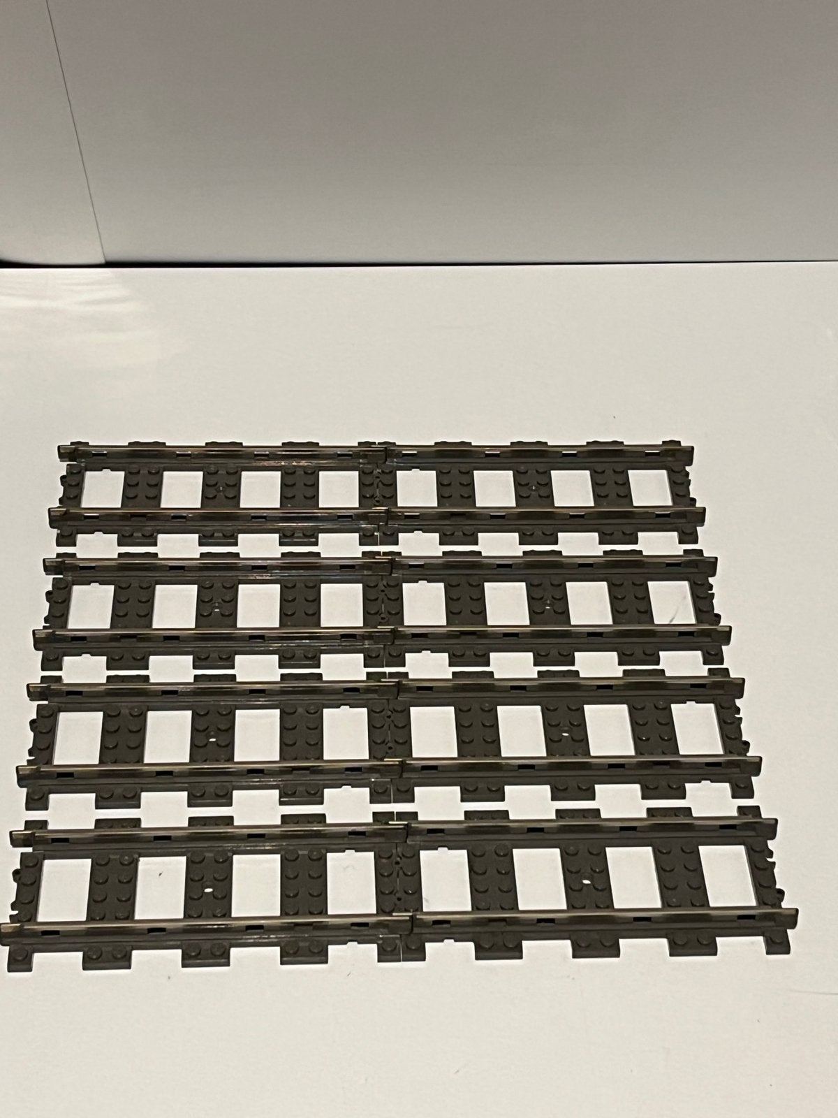 Lego 4515 - 8 stuks 9volt rails recht, Ophalen of Verzenden, Gebruikt