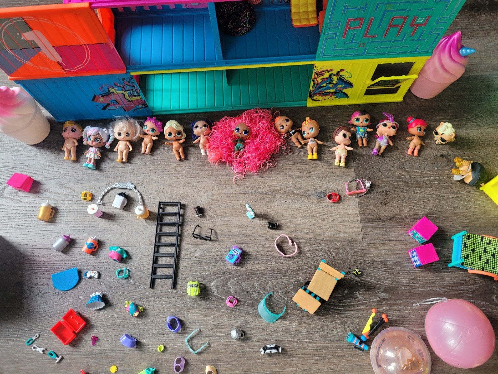 Grote L.O.L. Surprise! set met poppen en accessoires, Ophalen of Verzenden, Jongen of Meisje