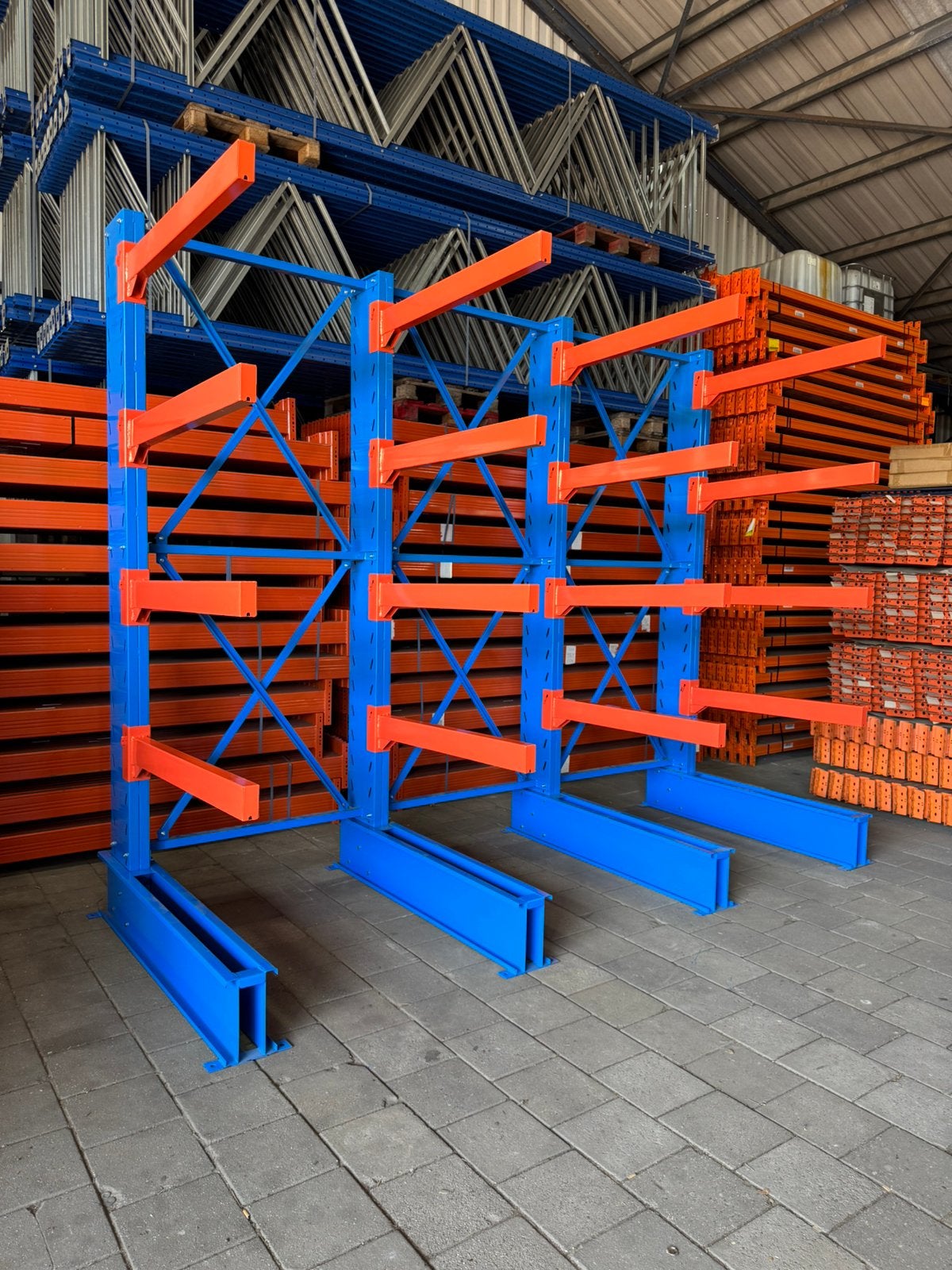 Draagarmstelling enkelzijdig 220/320cm hoog nieuw!, Ophalen