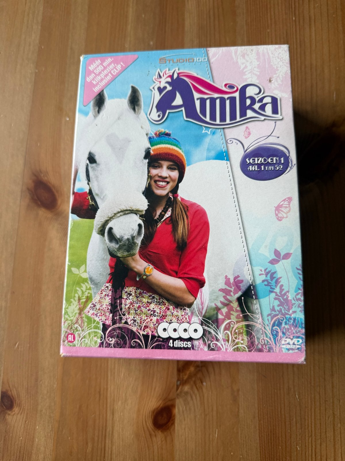 Dvd Amika orgineel box complete Seizoen 1, Gebruikt, Verzenden, Alle leeftijden, Nederlands